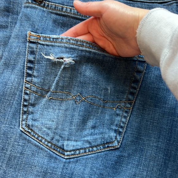 Lucky brand Men’s 410 athletic fit - Picture 6 of 8